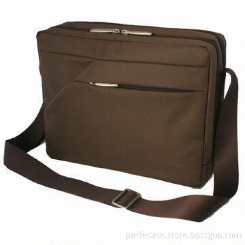 Nylon Messenger Bag, for 10-inch Laptop, Available in Various Colors, Fashionable Design